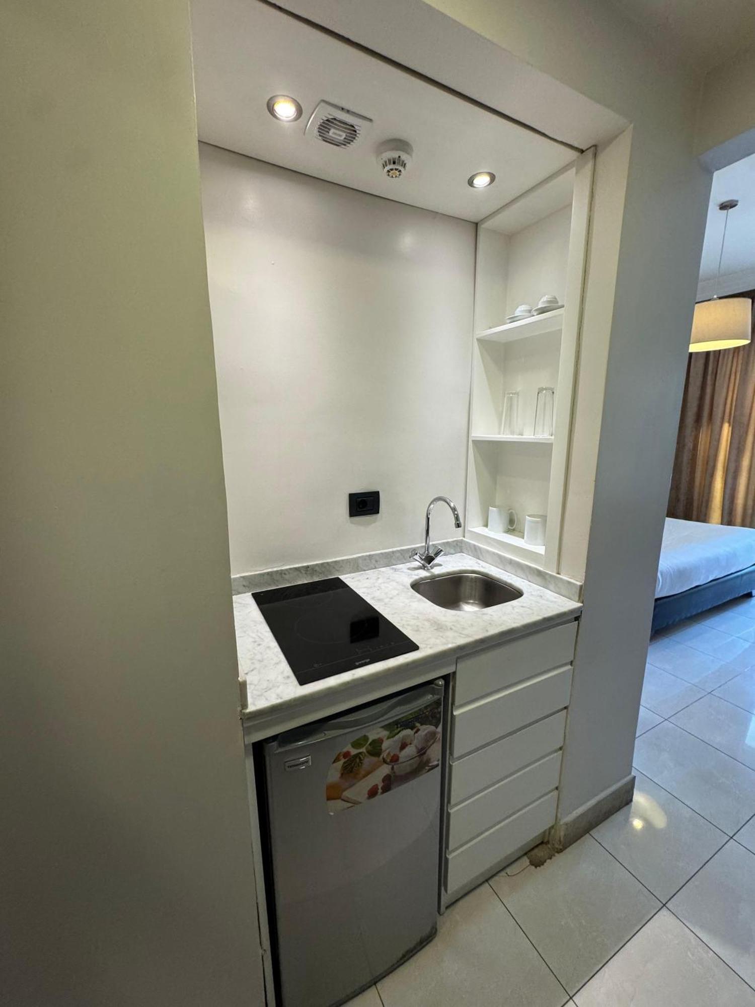 Ny Suites Beirut Luaran gambar